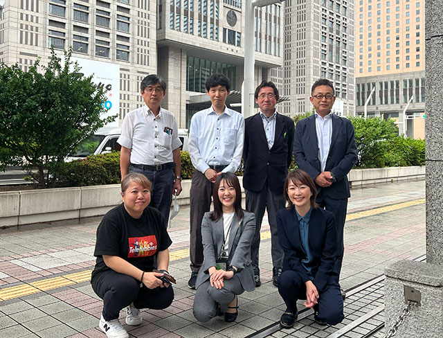 さくらドライビングスクールの頼れるインストラクターと事務メンバーズ